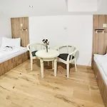 Osrodek Ukazia Holiday park