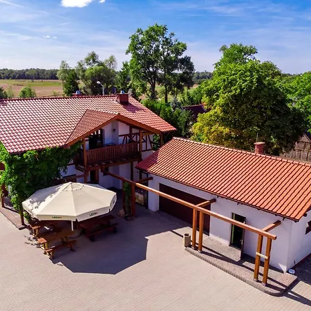 Osrodek Ukazia Holiday park