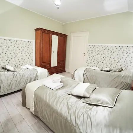 Holiday park Osrodek Ukazia Orzechowo (Wrzesnia)