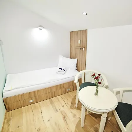 Holiday park Osrodek Ukazia Orzechowo (Wrzesnia)