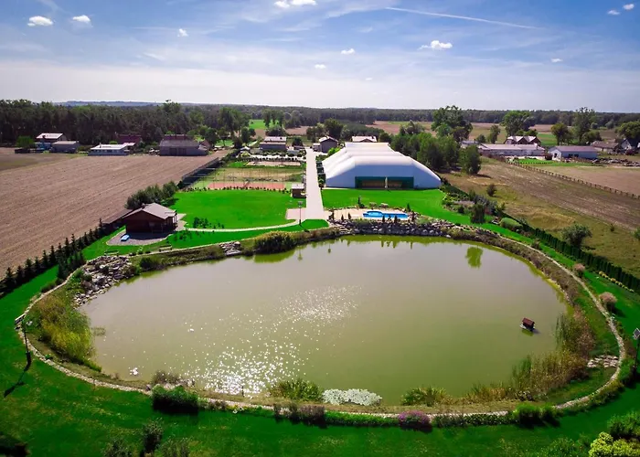 Osrodek Ukazia 假日公园 Orzechowo (Wrzesnia)