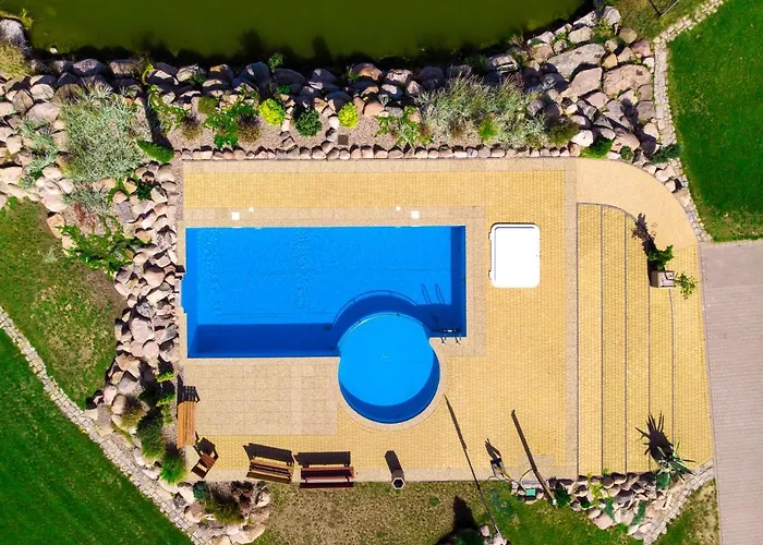 假日公园 Osrodek Ukazia