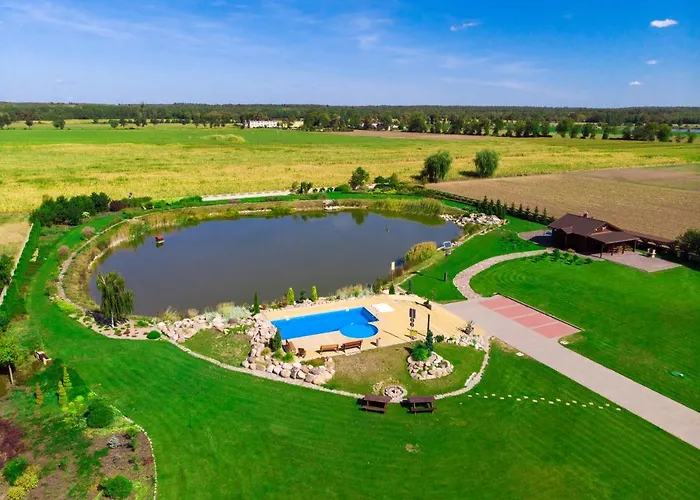 Osrodek Ukazia 假日公园 Orzechowo (Wrzesnia)